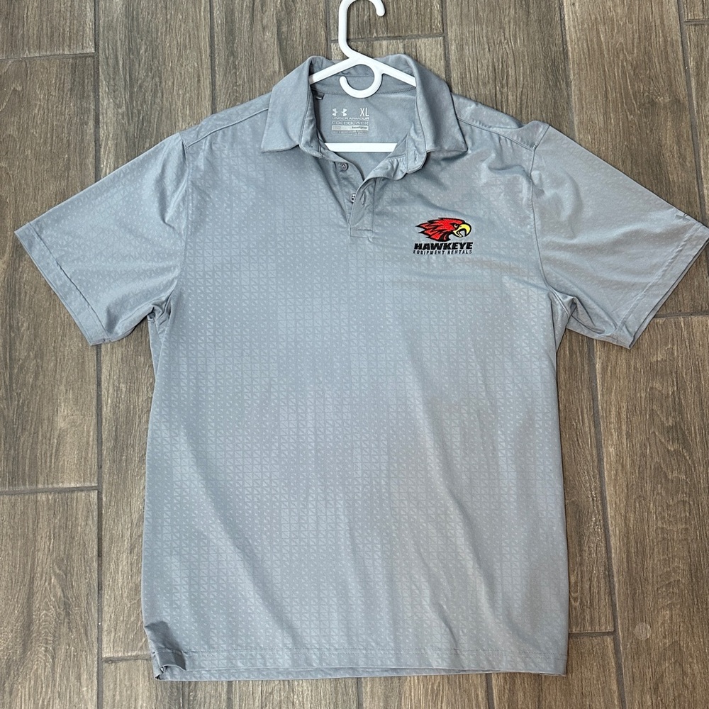 Under Armour Gray Polo Shirt with Logo size XL. Soft, lightweight.